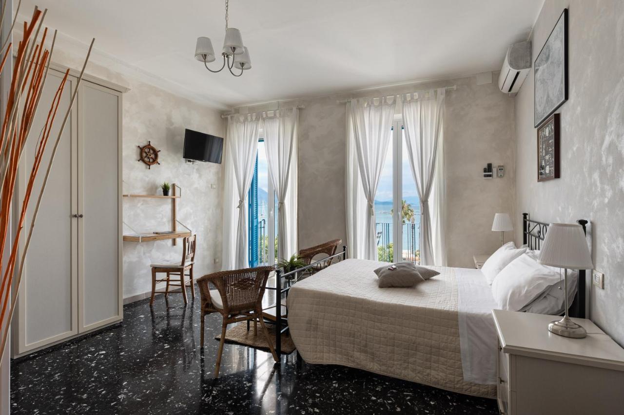 La Dimora Di Caboto B&B Гаэта Экстерьер фото